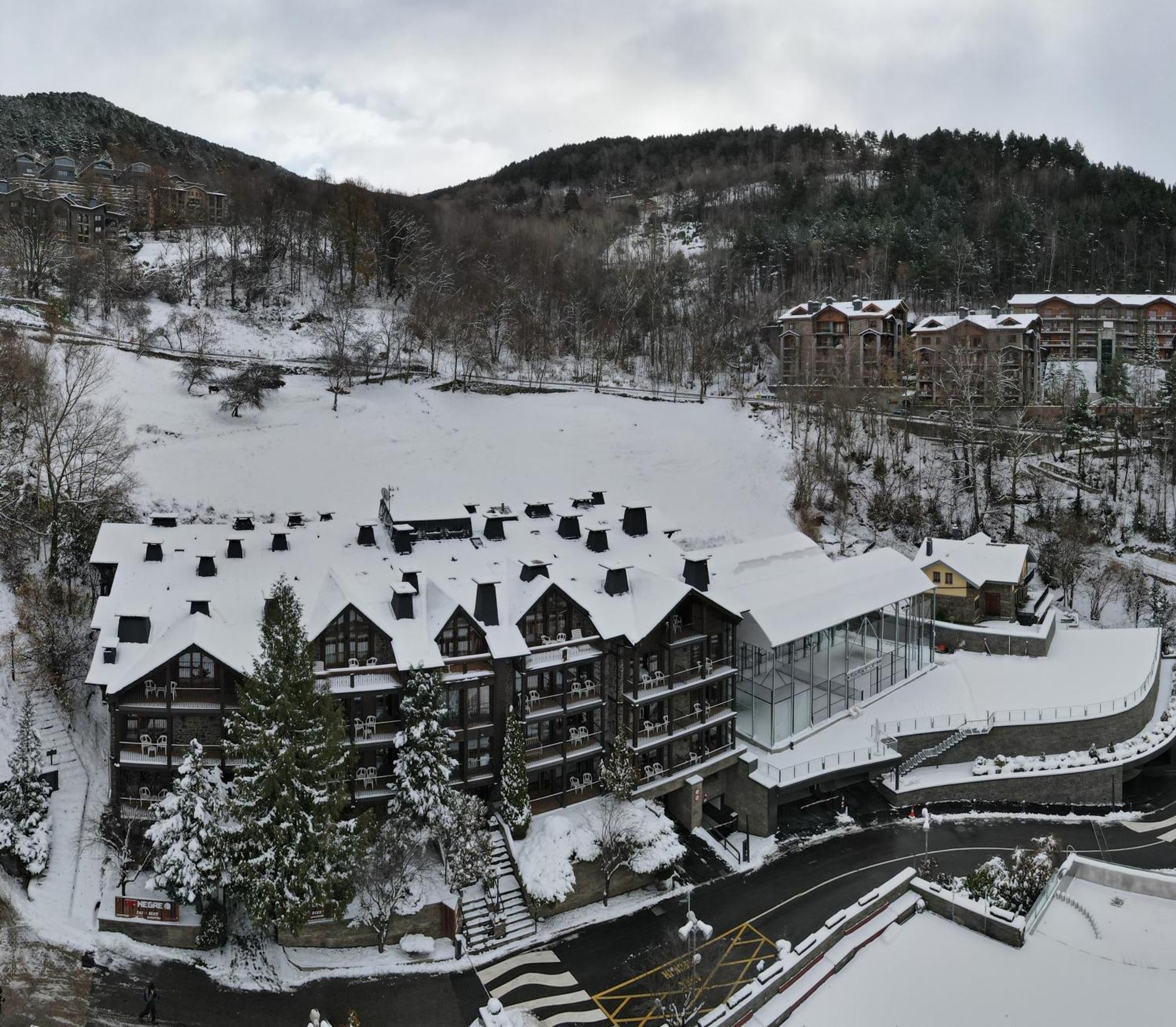 Aparthotel Anyospark Mountain & Wellness Resort La Massana Dış mekan fotoğraf