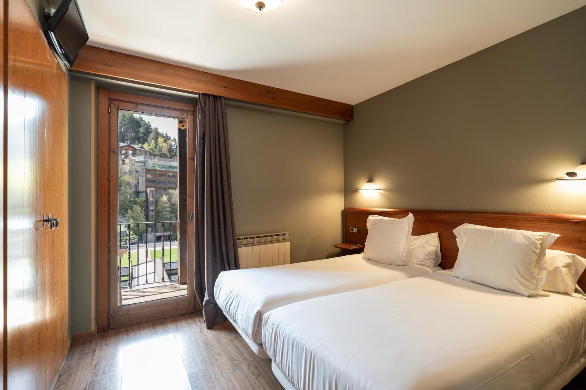 Aparthotel Anyospark Mountain & Wellness Resort La Massana Dış mekan fotoğraf